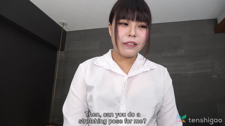 Tenshigao: 戸田舞がオフィスの制服で私たちのためにオナニーしている