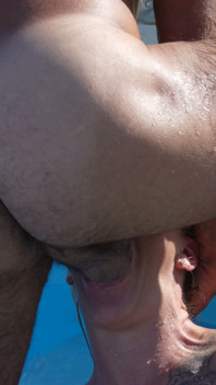 Face Fuck Squirting's by the Pool