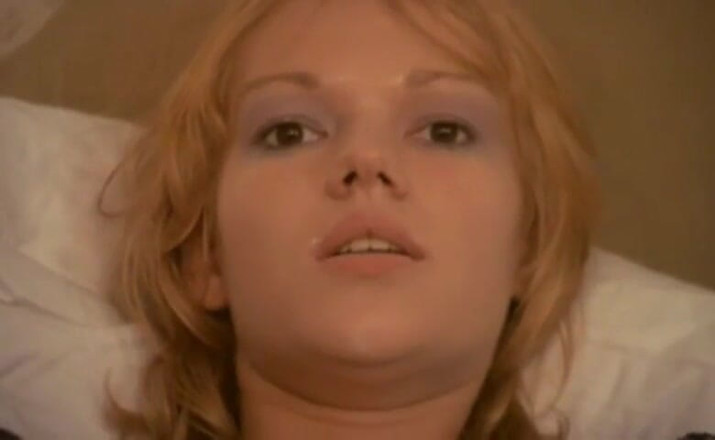Hard Lesbians: Brigitte Lahaie โดนเมดหญิงเย็ด