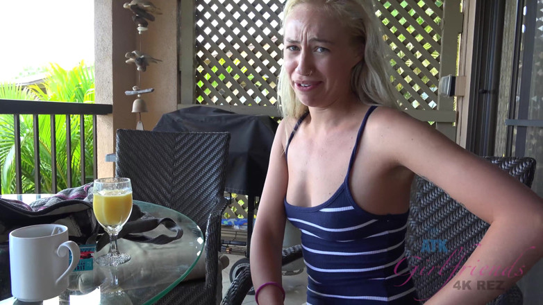 ATK Fans (Girlfriends): Virtual vacation on Hawaii with young and so hot Layra...