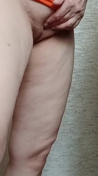 Riskantně masturbujeme ve sdílené kuchyni na koleji