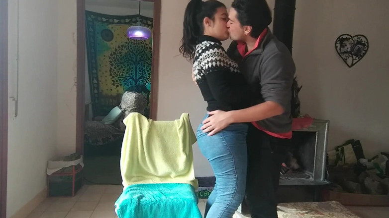 DragonGalaxy11: Stepsis is bored and she want fuck stepbro