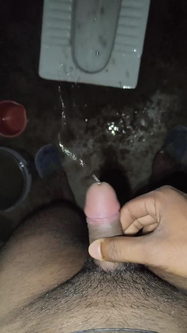 Indi archie: Indian Small Dick Boy Jerking While Pissing Hot Videos