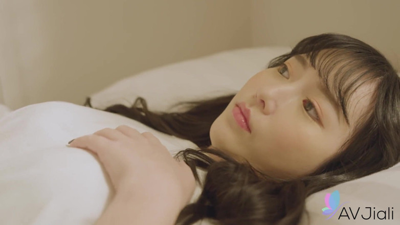 AV Jiali: Sunny Fucks Her Noisy Roommate