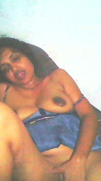 Stepmum Is Enjoying Cum of Stepson