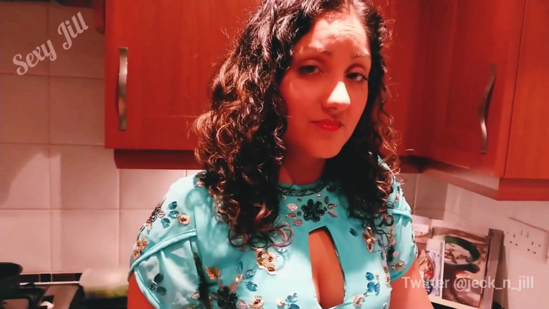 POV_Indian: Indische stiefmutter manipuliert und gedrückt, um den besten freund ihres...