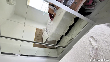 Electra Dominica: Electra Dominica