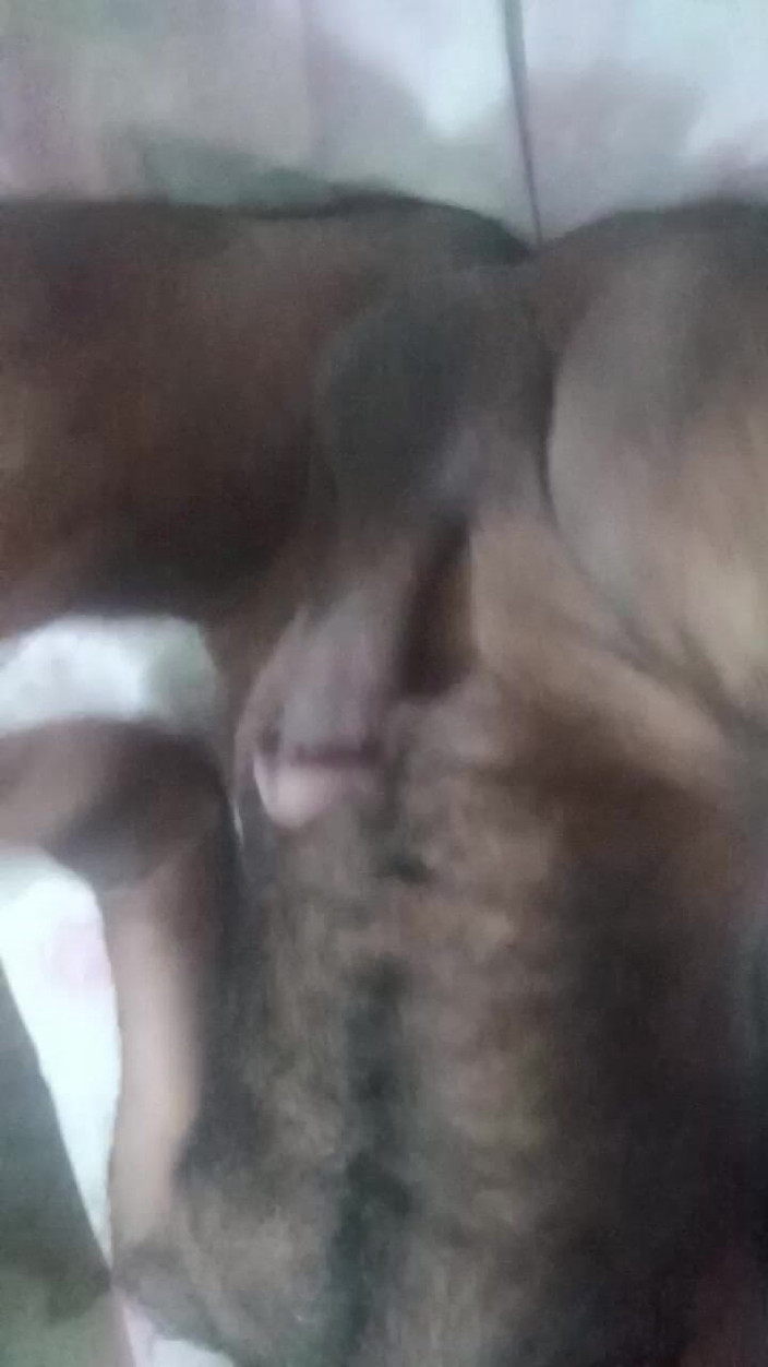 Azie Joey: 毛茸茸的男孩