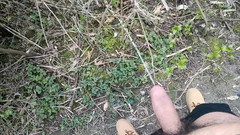 Idmir Sugary: Meada larga en cámara lenta de polla peluda sin cortar...