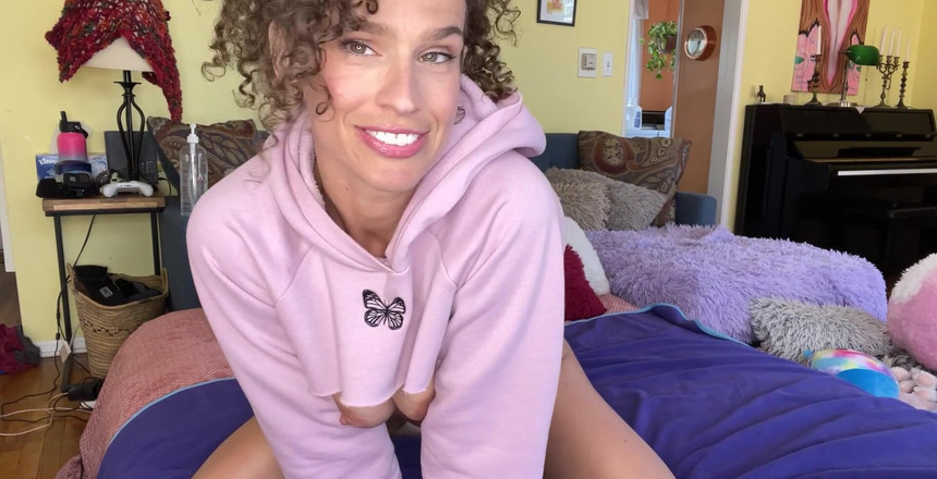 VibeWithMommy: Masturbándose mutuamente. Se corre por toda mi barriga rasgada y...