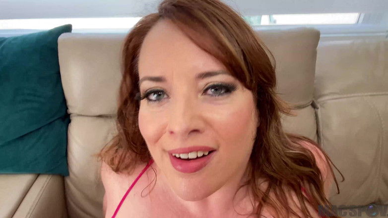 J-Mac: Blonde stiefmoeder met grote tieten Maggie Green wordt geneukt op...