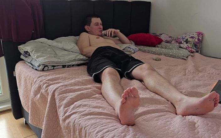 Fap_man93: 不知道该怎么做，所以我只是给了自己一个很好的手淫