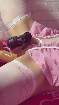 Sevimli pembe kadın kılıklı göbek şişkinlik - taşaklar derin anal dildo
