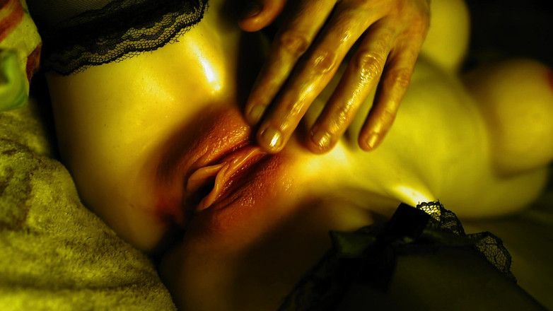SEXY_GUYBEST: Cewek ini suka banget masturbasi memek be basahnya