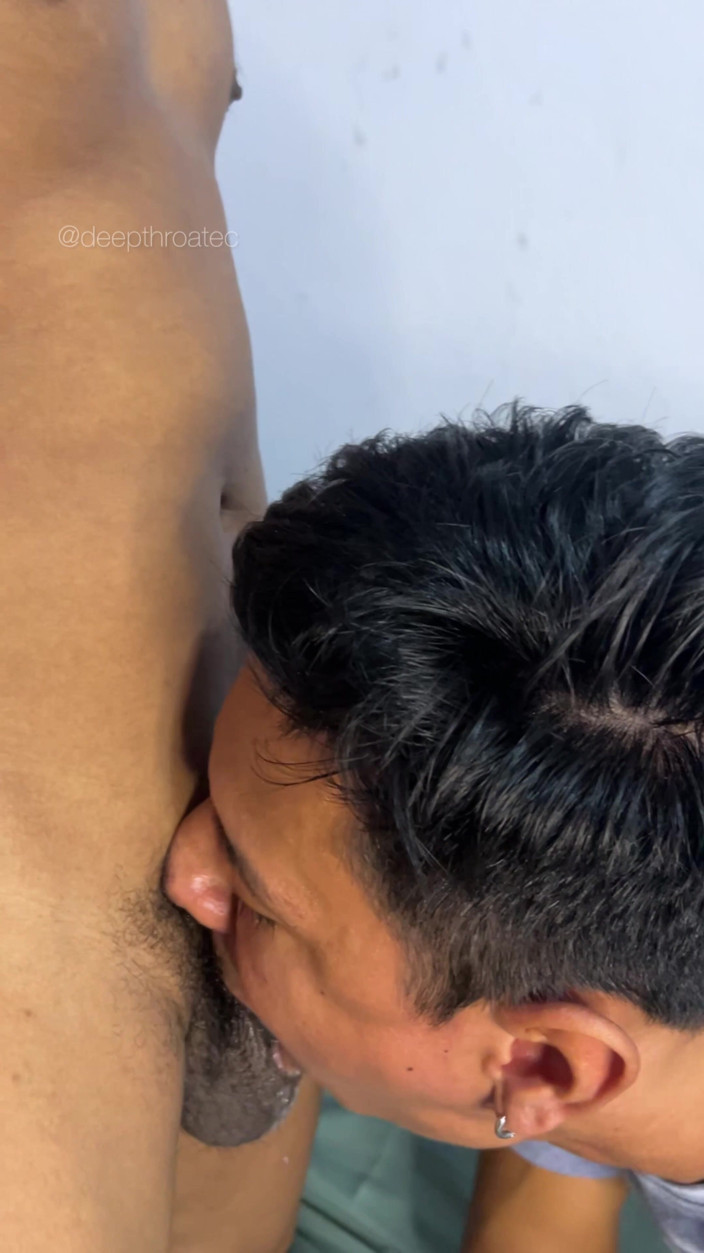 deepthroatec: Cazzo in Bocca Cazzo
