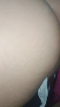 Bonita preñada sexy filmada por mi cornudo mientras su amigo me preña