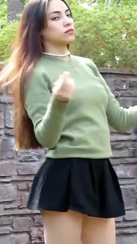 Amateur Teen Outdoor Masturbation