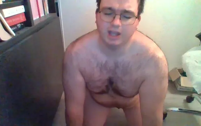 Fetish Boy: Lope Squeals and Compliments Me