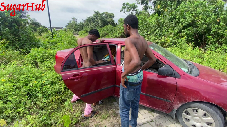 Sugarhug: Я трахаю водія uber після того, як він закінчив мою поїздку