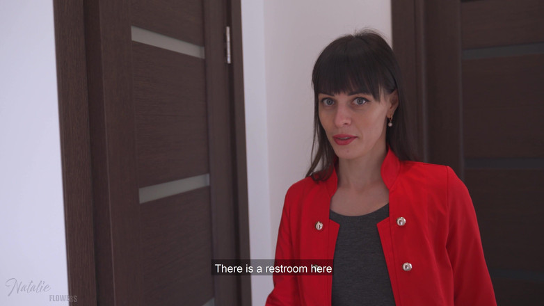 Natalie Flowers: Cute Realtor Uses Her Sweet Ass to Convince the Client