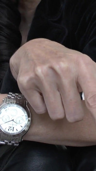 Under Watchful Eye: I'll Give You Five Minutes, Then You'll Cum! Lady Victoria Valente