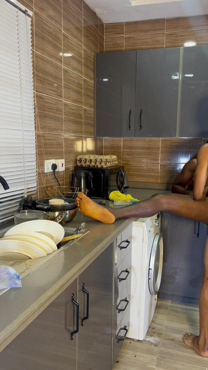 Sexypeller: Group Sex Between the Ghana Brotherhood