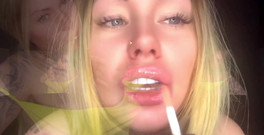 Goddess Misha Goldy: Denní oprava hladu po mých rtech! Část 2 síla mých rtů nad...