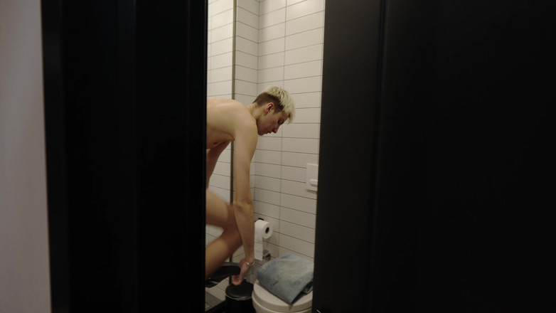 Sandro Jenner: A Stranger Offered Me Money and Fucked Me in the...