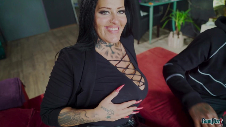 Cumbizz: Milf adora enorme bbc - náuseas desordenadas