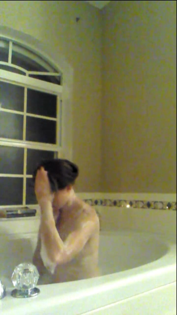 Miss Ellie Roleplay: 2016 का अब तक का पहला वीडियो फिल्माया गया