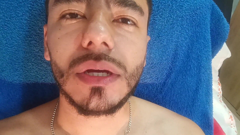 Tommhot: Ven a jugar con tu novio. ¿Te gusta oírme hablar sucio?...