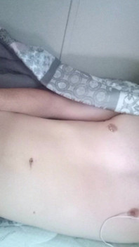 Nude Self-posing 165