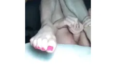 मेरे पैर और मज़े वाला छेद खिलोना बंद कर रहा है