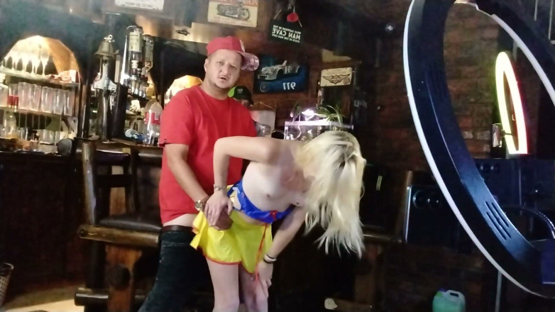 Bigjoefuckalott: Naughty Blond