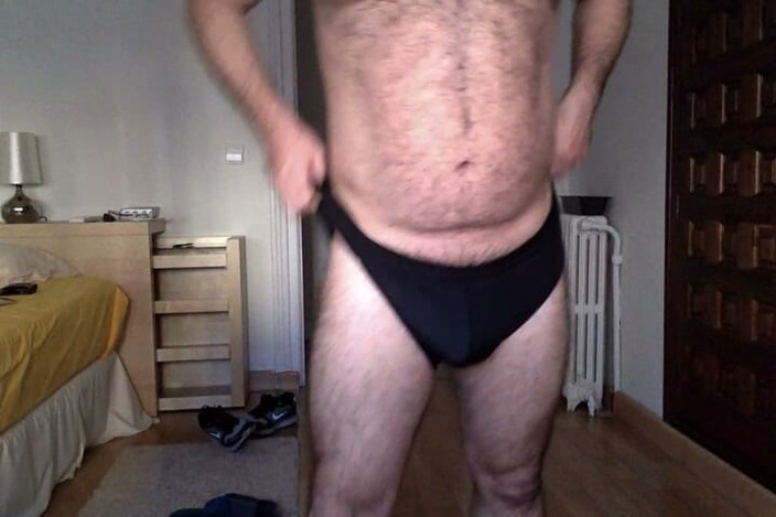 Hairy Guy Portugal: Одягаєш мене для літнього виходу в кудись