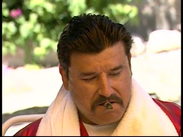 3 Bangers: Șeful Mafia îi ordonă fetei să sugă băieții