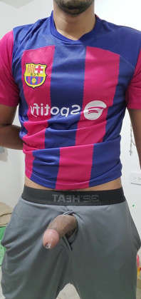 ชักว่าวมันส์ๆ ตอนเช้ามืด
