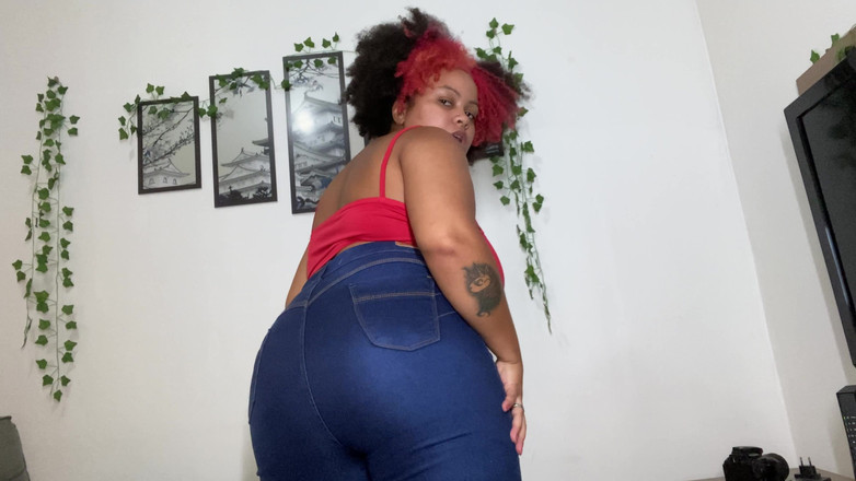 Cutiepiie Chubby: BBW Soda burp und furz auf engen jeans