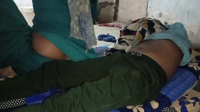 Bhabhi UP: ठंड में लुगाई और पिलाई