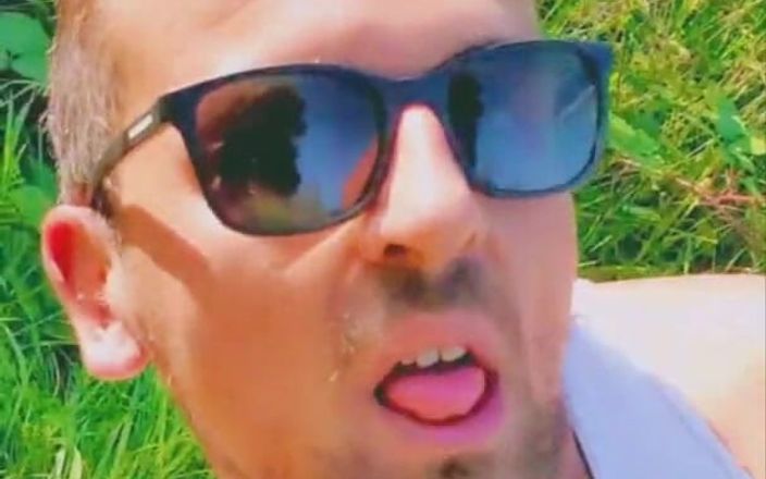 Slutboyben: Ninfómana cruising de cerdo expuesto
