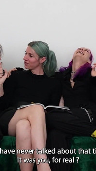 Un Vrai Couple Amateur Francais Baise En Threesome Avec Une Jolie Fille Trans