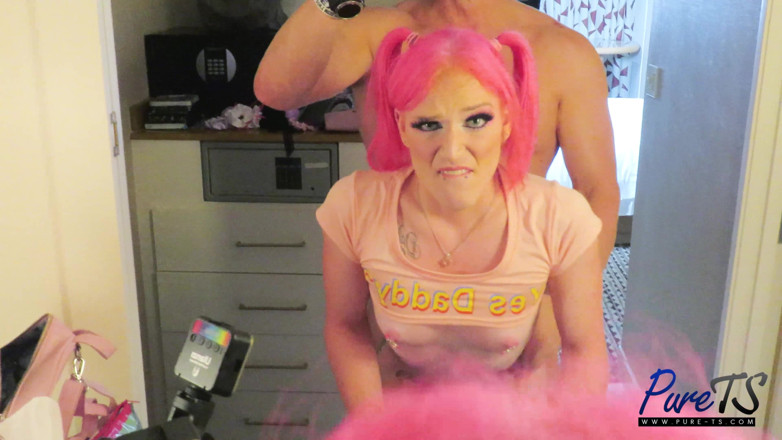 PORNSTARS BEHIND THE SCENES: Bts - en primer plano sexo con Harley Lockhart 1