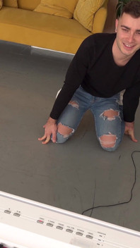 Piano Play Dick