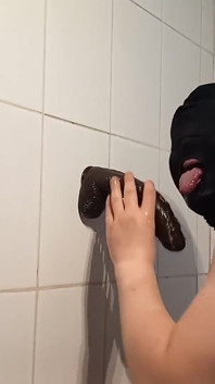 Banci bertudung deepthroat zakar