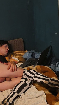 Fucking My Hole Until Orgasam