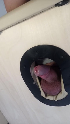 Kinky Guy: Nikmati Lubang Kemuliaan Saya