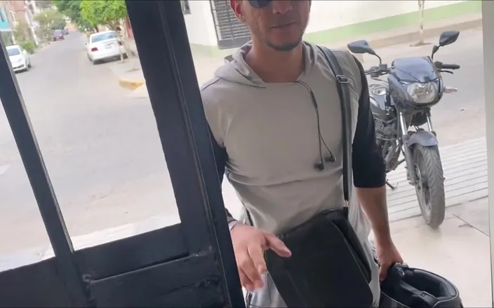 The-hook305: Str8 Big-dick Xisho Fucks Str8 Boy Wanker