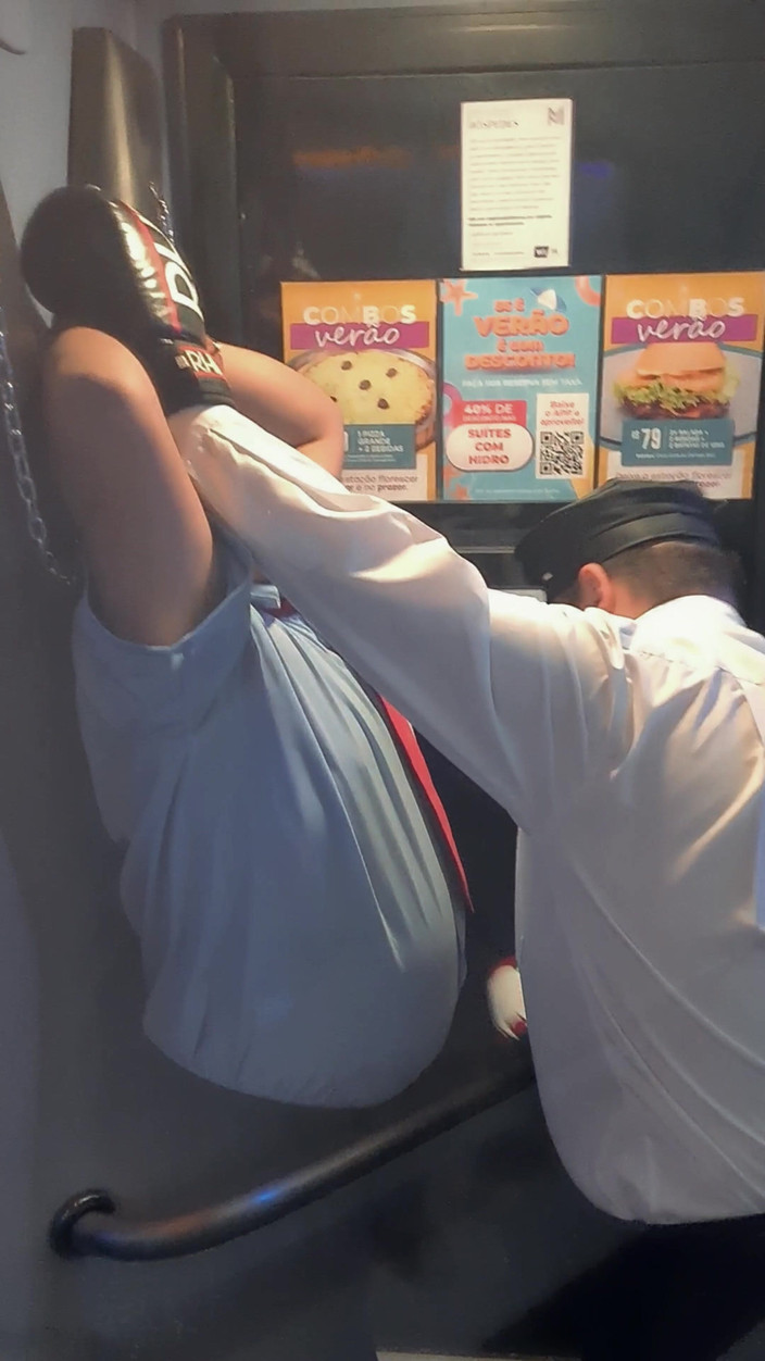 Punchbagplz: Odwrócona władza - podział kajdanowy alfy