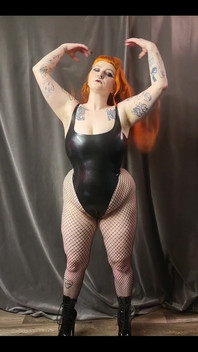 Big, Bodacious and Shiny I Need Someone to Keep Me Shiny. Are You Volunteering?