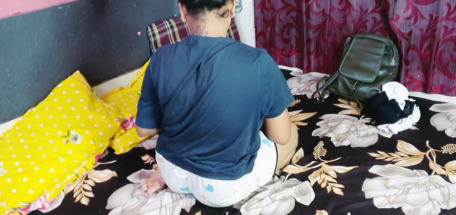 Desi_partycapal: Pooja pensa que é sexo, mas olhe para ele.